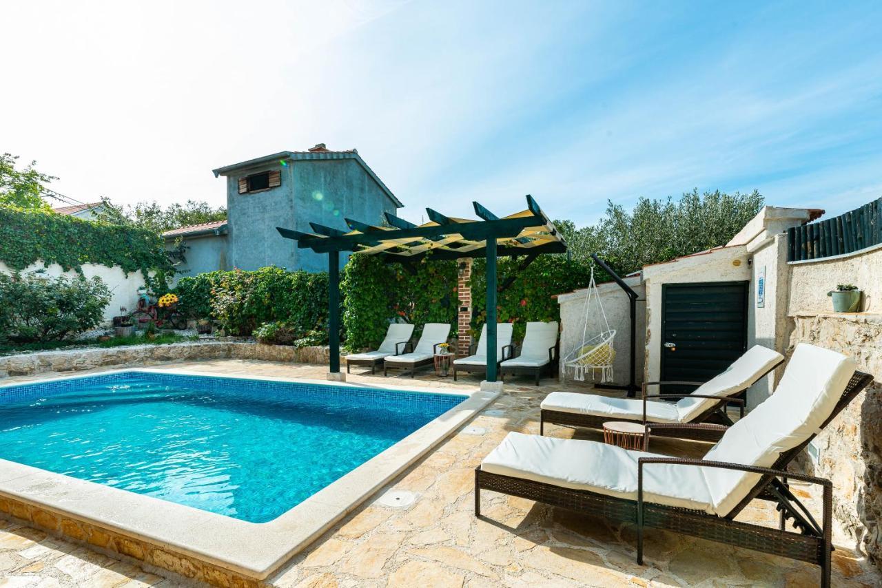 Villa Mia Сукошан Экстерьер фото