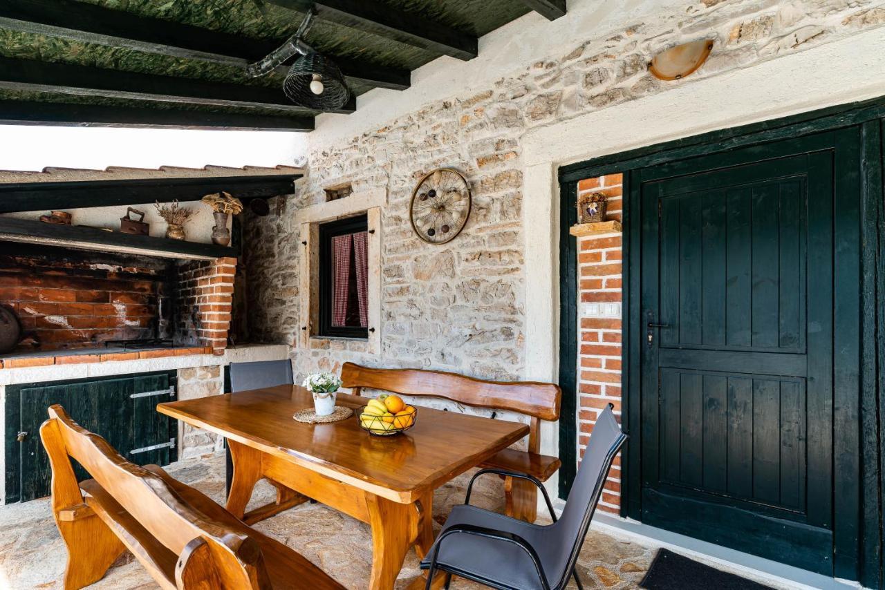 Villa Mia Сукошан Экстерьер фото